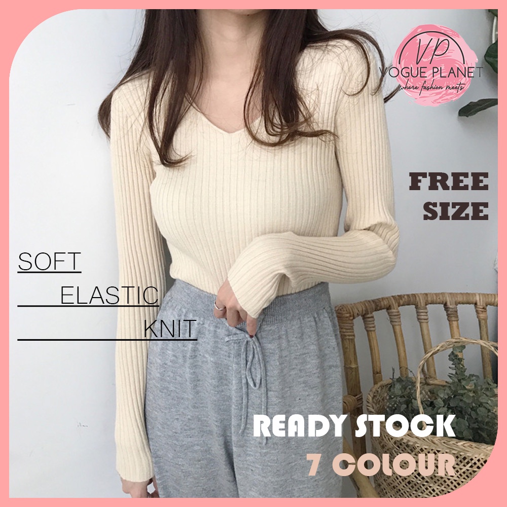 V-Neck Long-Sleeved Stretchy Knit Blouse main image 1