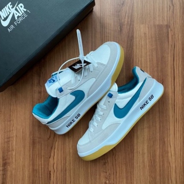 新品在庫有り NIKE SB ADVERSARY white blue 23.5cm | bioport.com.tr