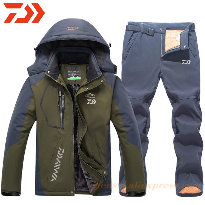 Daiwa New Winter Fishing Suit for Men Warm Windproof Waterproof