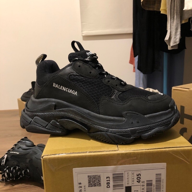 Balenciaga triple hot sale s fw17