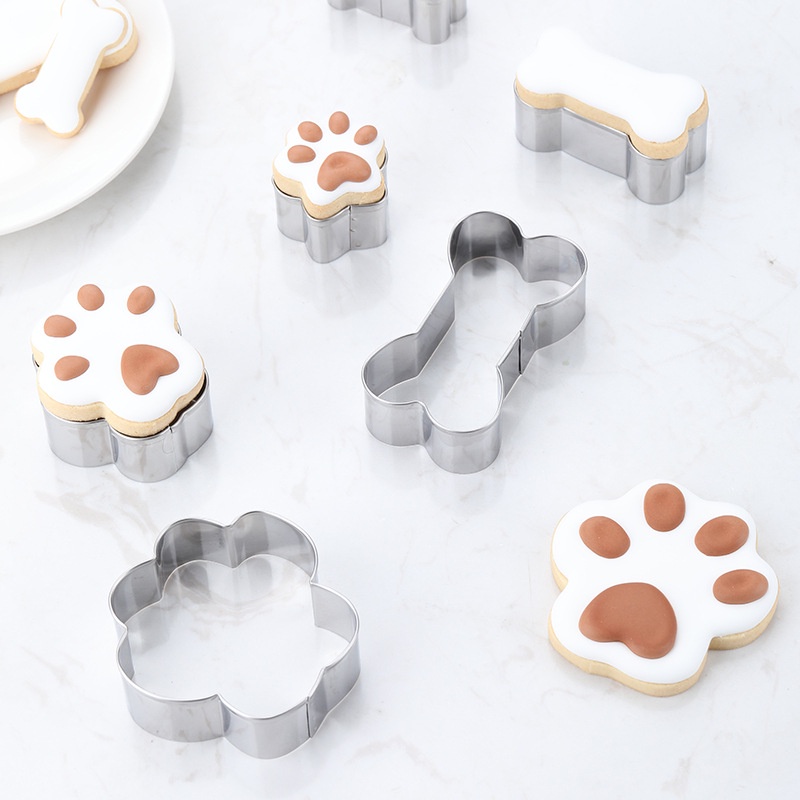 8PCS Dog Bone and Dog Paw Print Cookie Cutters Set, Metal 4 Sizes Dog ...