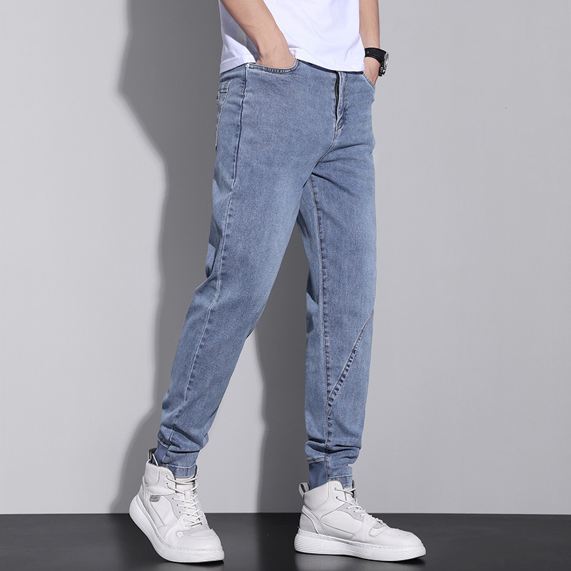 Spring and Summer Men's Stretch Short Jeans Fashion Casual Slim Fit Jeans  Elastic Badge Broken Hole Denim Short