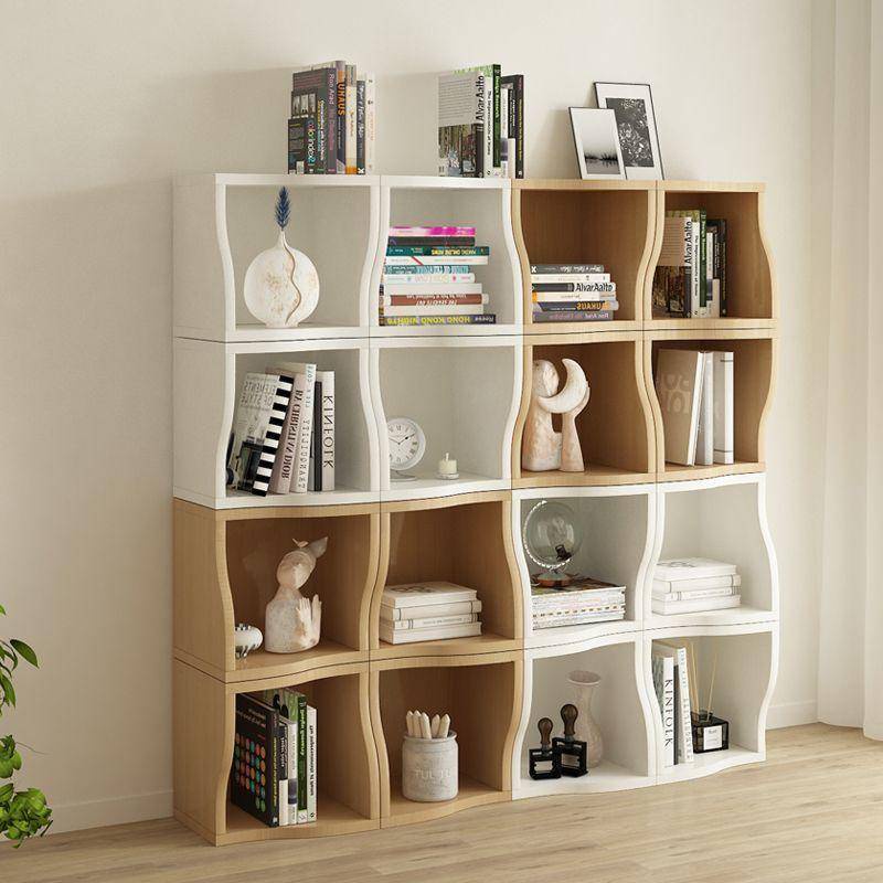 Full wall Nordic Japanese style small step full wall bookshelf