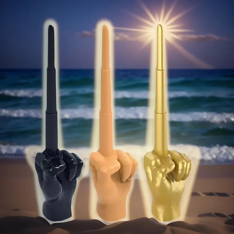 1pcs 3D Ornaments Of Middle Finger Statue Upright Middle Finger Arts ...
