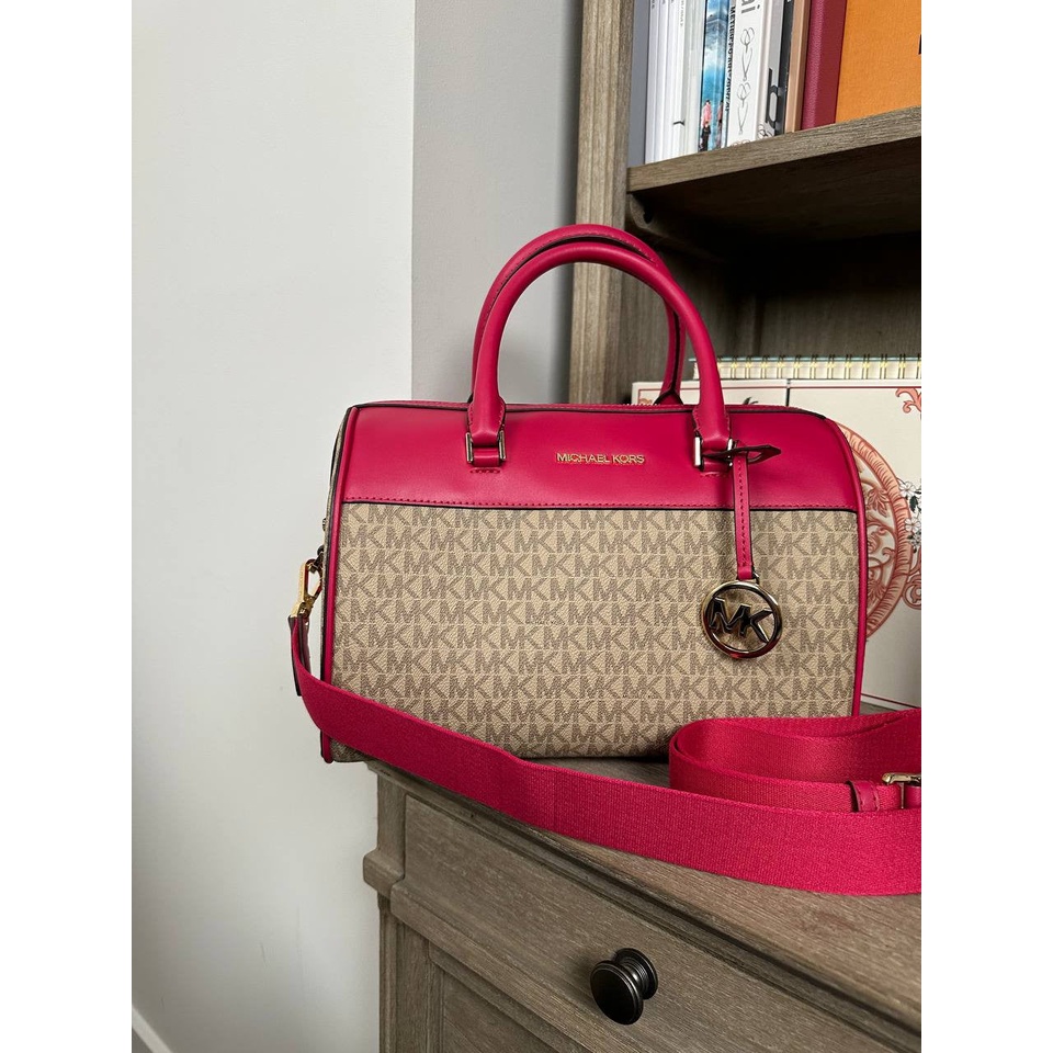 Michael Kors Travel Medium Duffle Bag in Signature Carmine Pink (35S3GTFU2B) Shopee Malaysia