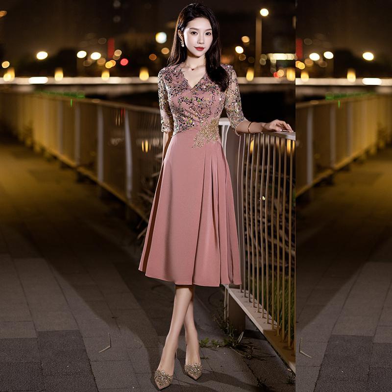 Autumn Winter New Style [11.11 Hot Sale] Mother Dress Happy Mother-in-law  Wedding Dress Large Size Loose Small Evening Dress Skirt Women Can Usually  Wear Participate in Wedding Mother Dress Wedding Banquet High-End