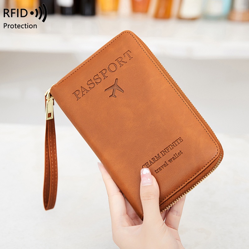 Ultra-Slim Leather Passport Holder – Lightweight Travel Wallet For Men & Women | Perfect Gift For Frequent Flyers & Couples