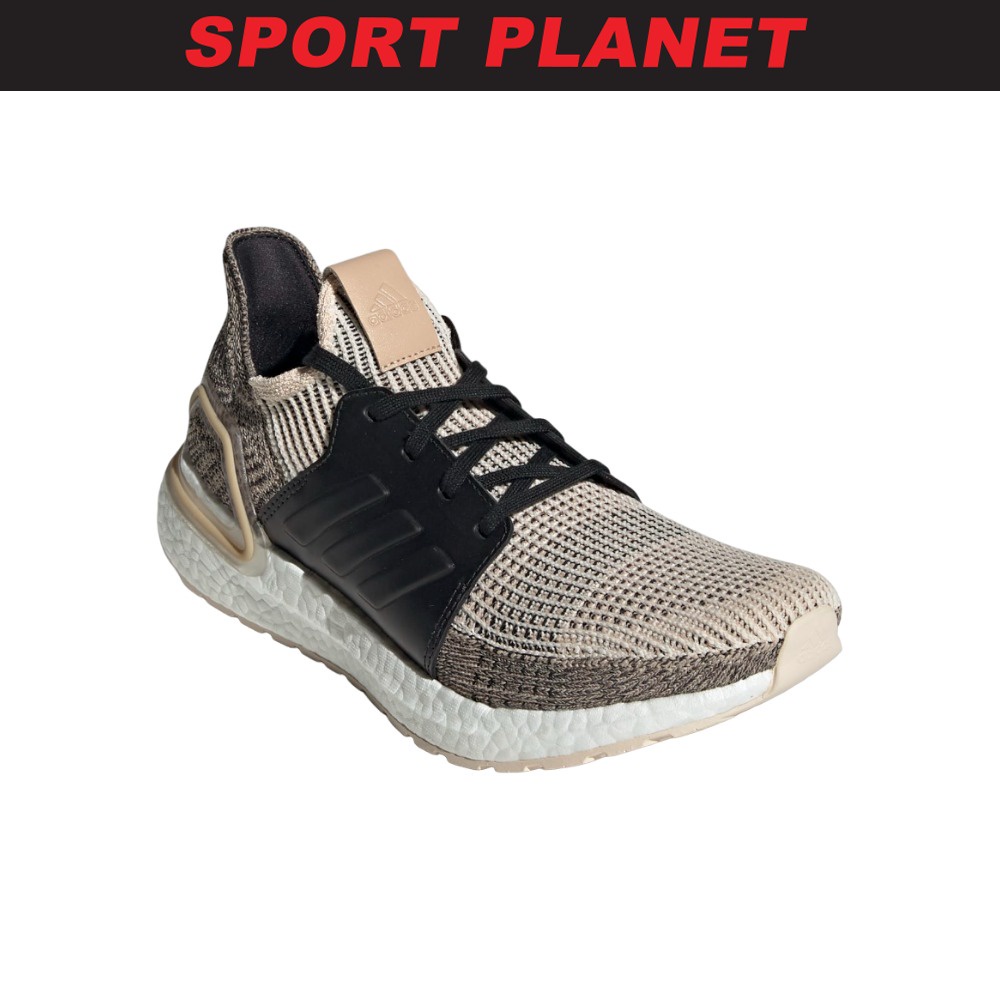 Ultra boost 19 beige top