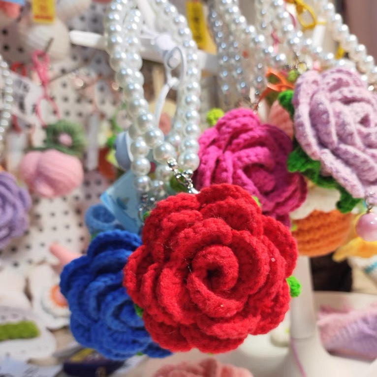 Teacher's Day Gift Crocheted Rose Keychain Knitted Handmade Wool ...