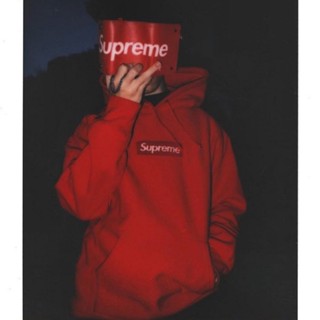 Supreme sweater 2024 malaysia hombre