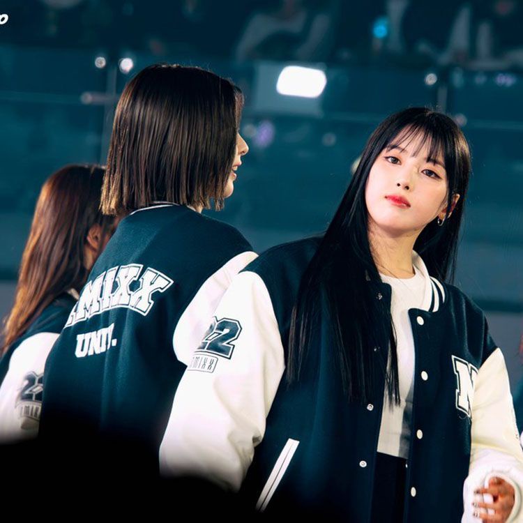 Kpop NMIXX MIXX UNIVERSITY LILY HAEWON SULLYOON BAE JIWOO KYUJIN