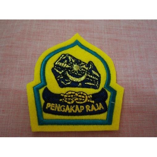 Malaysia Royal Headgear 3rd Issue - King Scout Badge ( Pengakap Raja ...