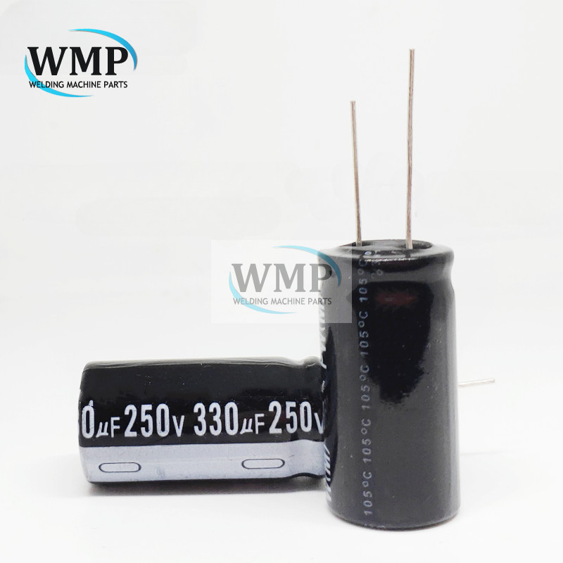 5 Condensatori Elettrolitici 330uF 200V 18x35mm &plusmn;20% - Profondit&agrave; 35mm