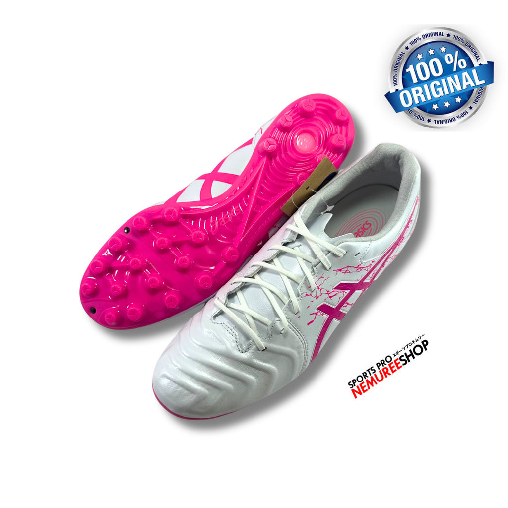 Asics on sale soccer shoes