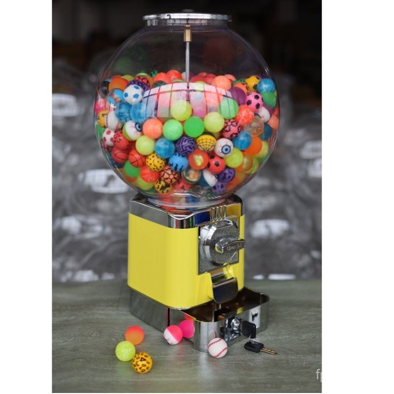 Commercial Capsule Toy Machine Supermarket Amusement Park Projection ...