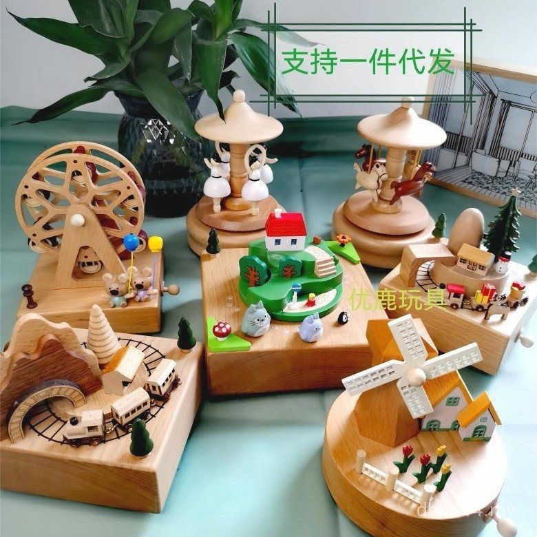 Wooden Music Box Creative Retro Rotating Music Box Graduation Valentine ...