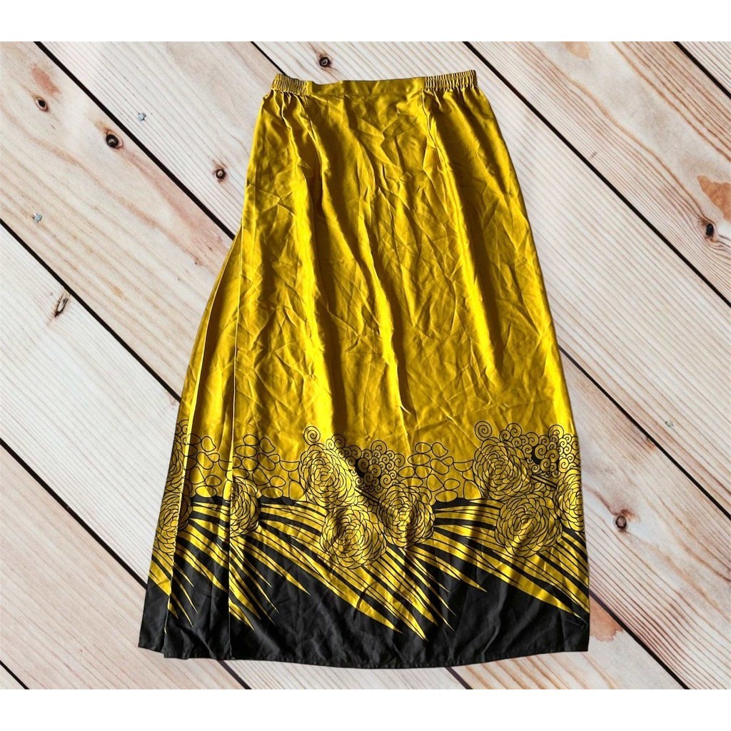 Gold skirt malaysia best sale