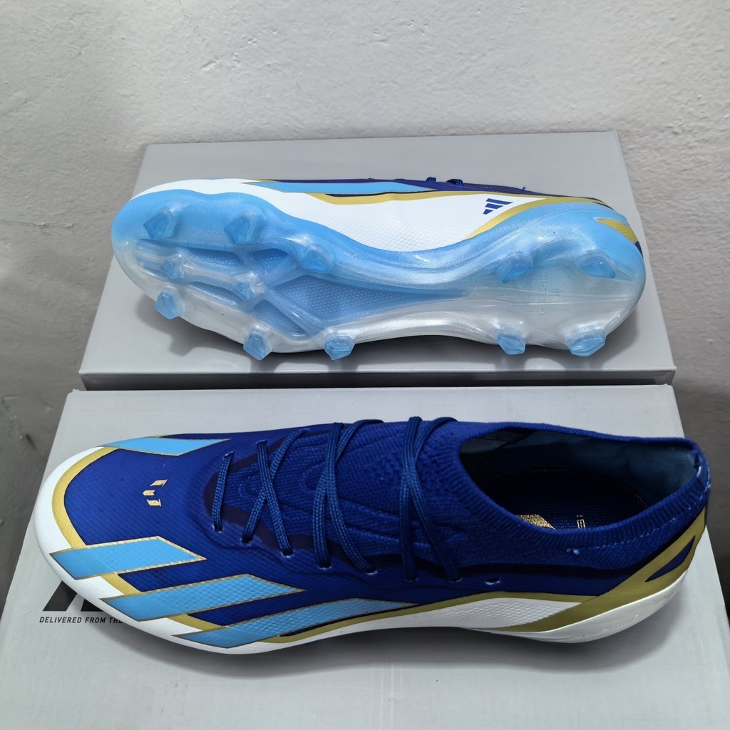 Football shoes below 1 hot sale