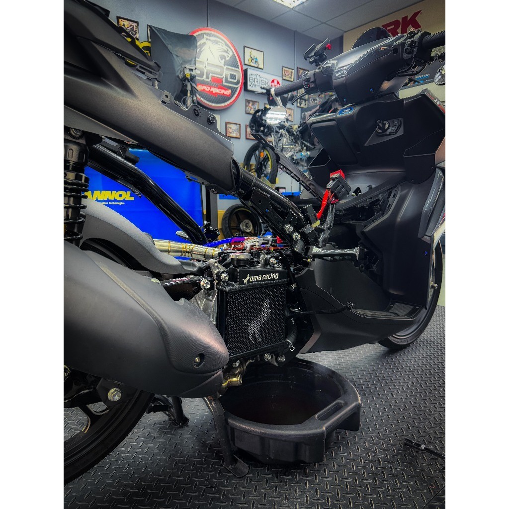 Big Radiator Uma Racing NVX V2 NMAX V2 280ML Coolant Tank NVX155 V2 ...