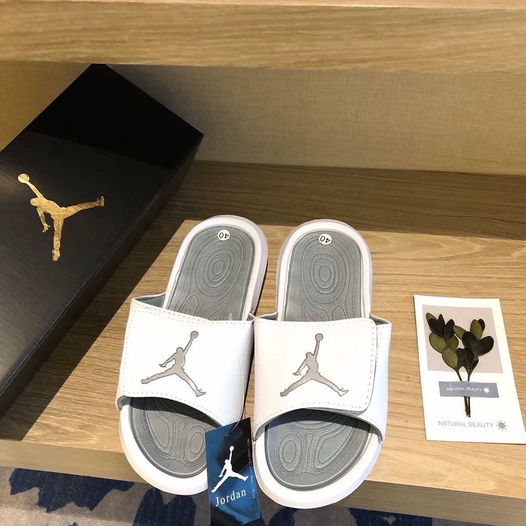 selipar air jordan