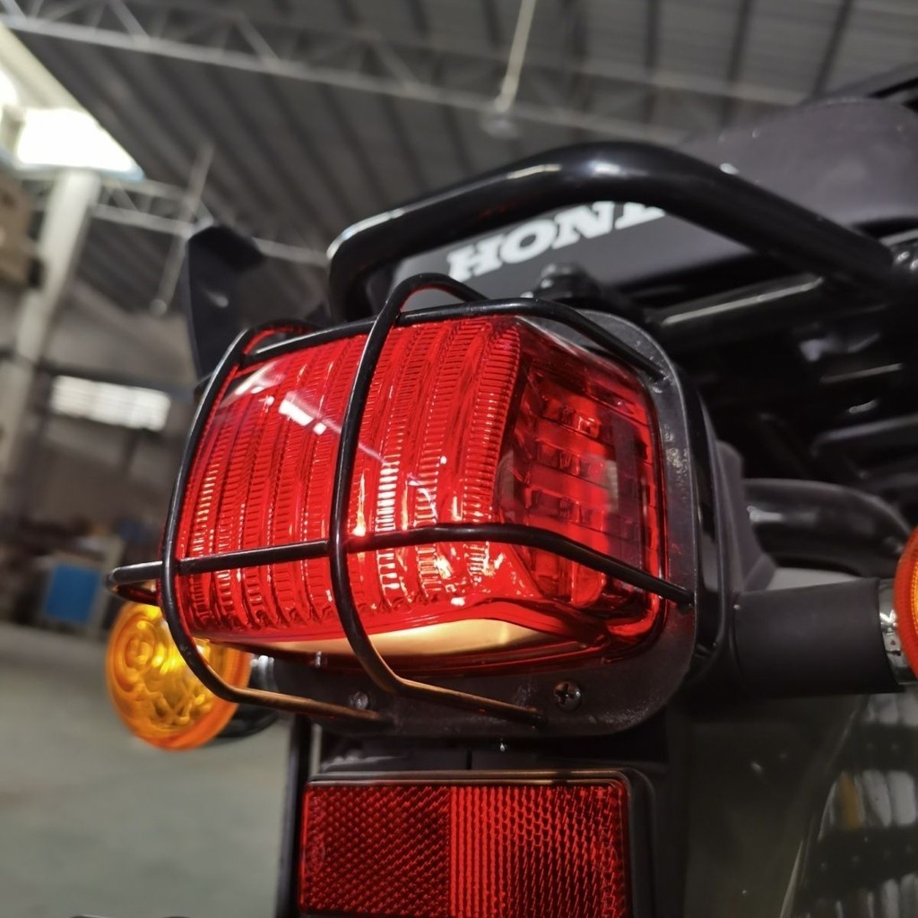 HONDA SUPER CUB CC110 TAIL LIGHT MESH PROTECTION GRILLE WAS ORIGINALLY ...