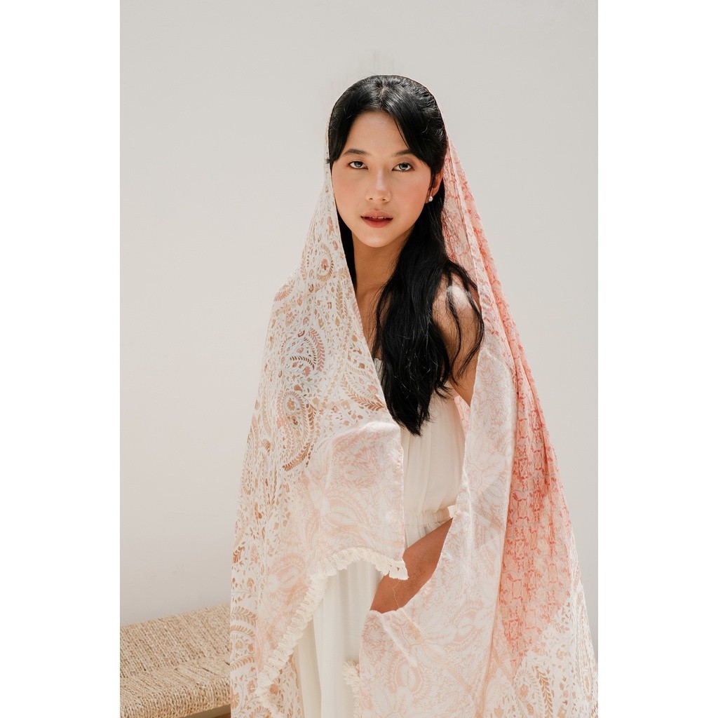 RATU QUEEN - Maharani in Pink Shawl Shawl Lace Klasik Selendang Bahu ...