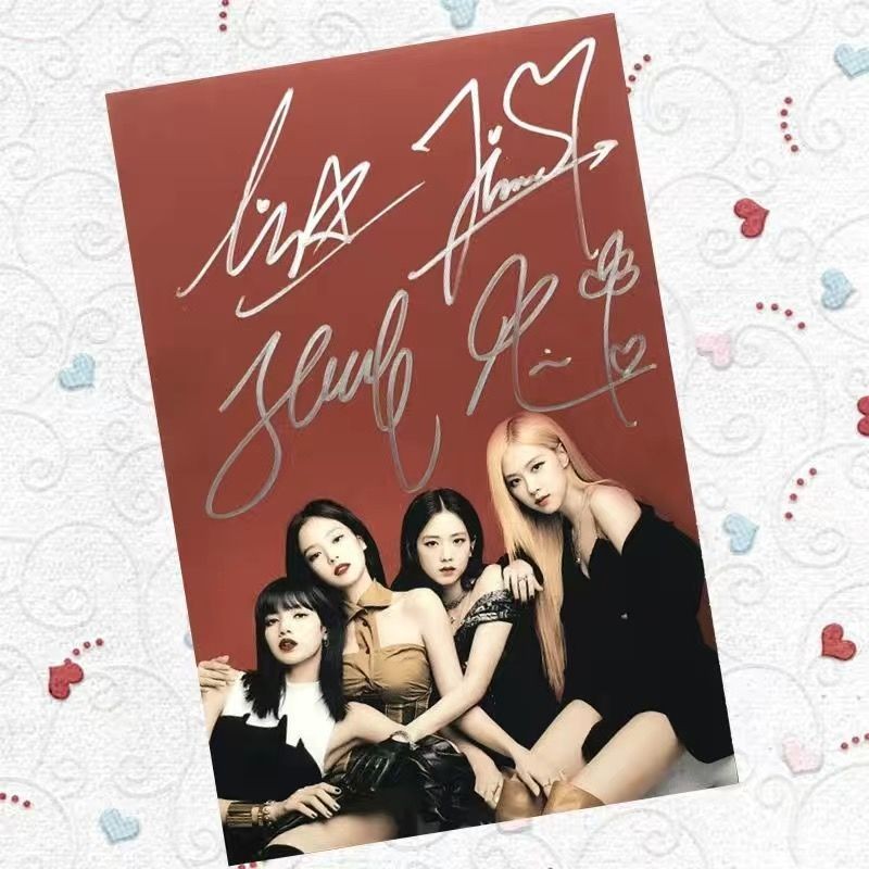 blackpink-signature-photo-kim-ji-soo-lisa-kim-ji-ni-park-chae-young