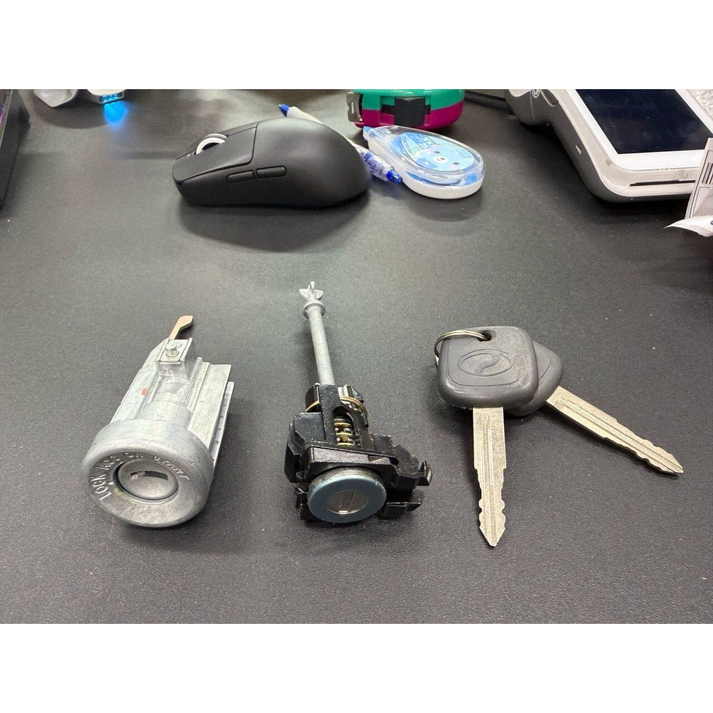 Perodua Myvi Old Ignition Key Lock Full Set | Shopee Malaysia