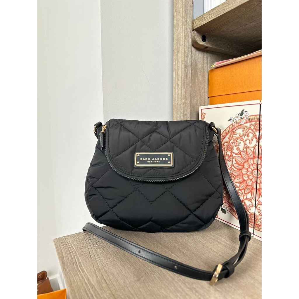 Marc Jacobs Quilted Nylon Mini Messenger Bag in Black (M0011379001