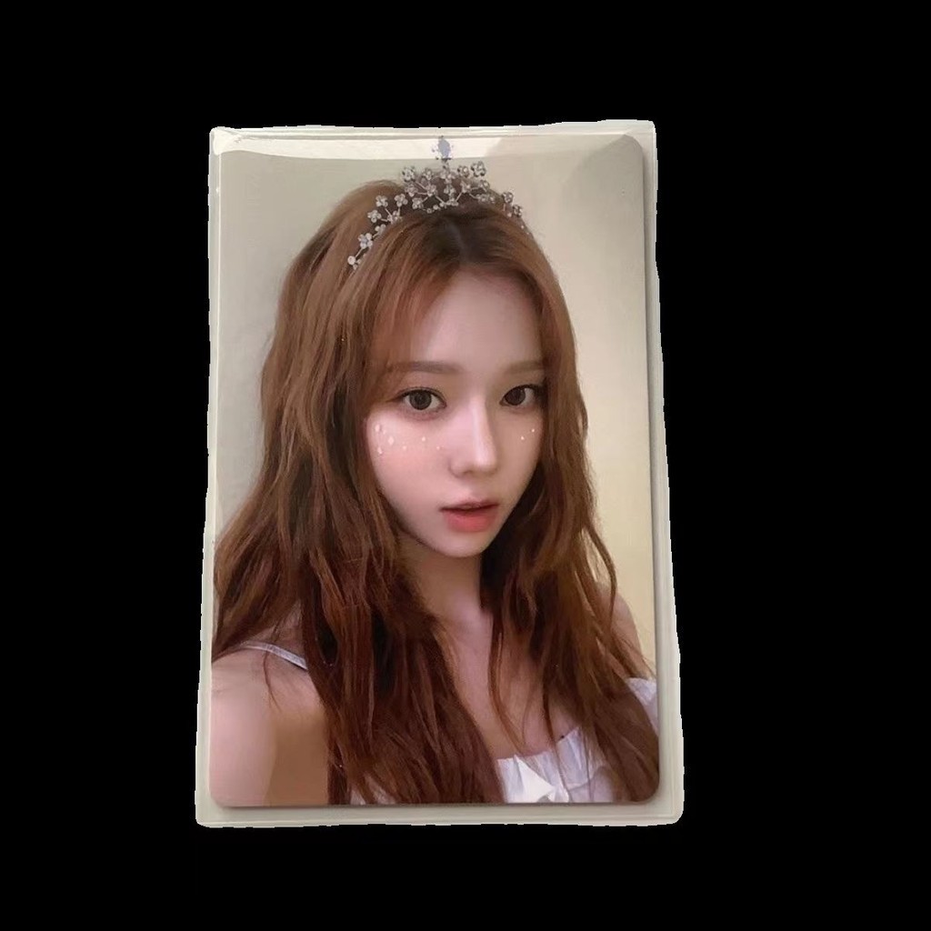 A aespa Photocard Desk Calendar Beret Princess Grapefruit Liu Zhimin