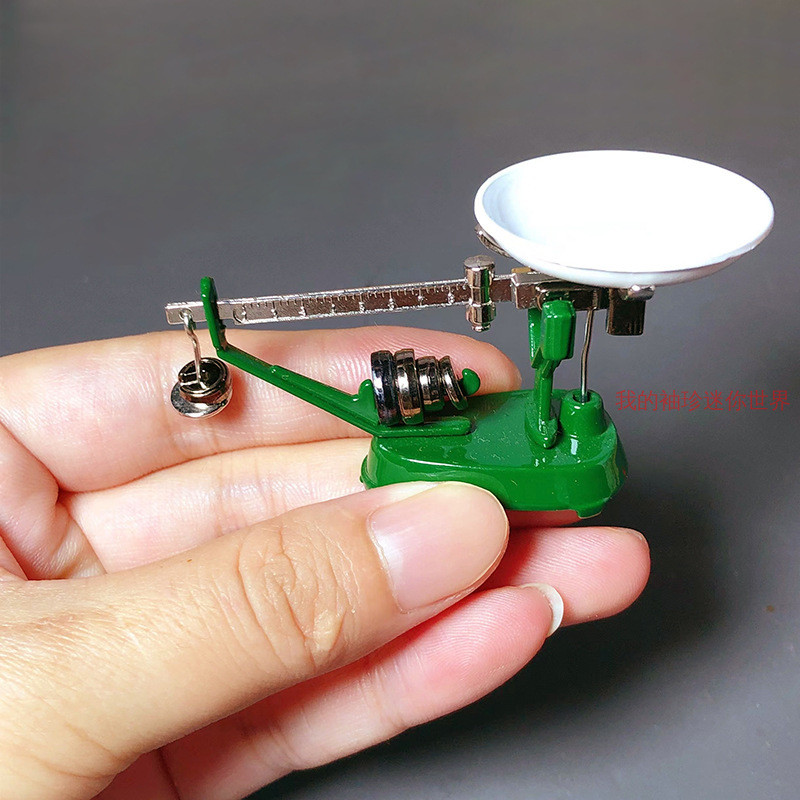 1: 12 Mini Mechanical Platform Scale Old-fashioned Disc Scale Model ...