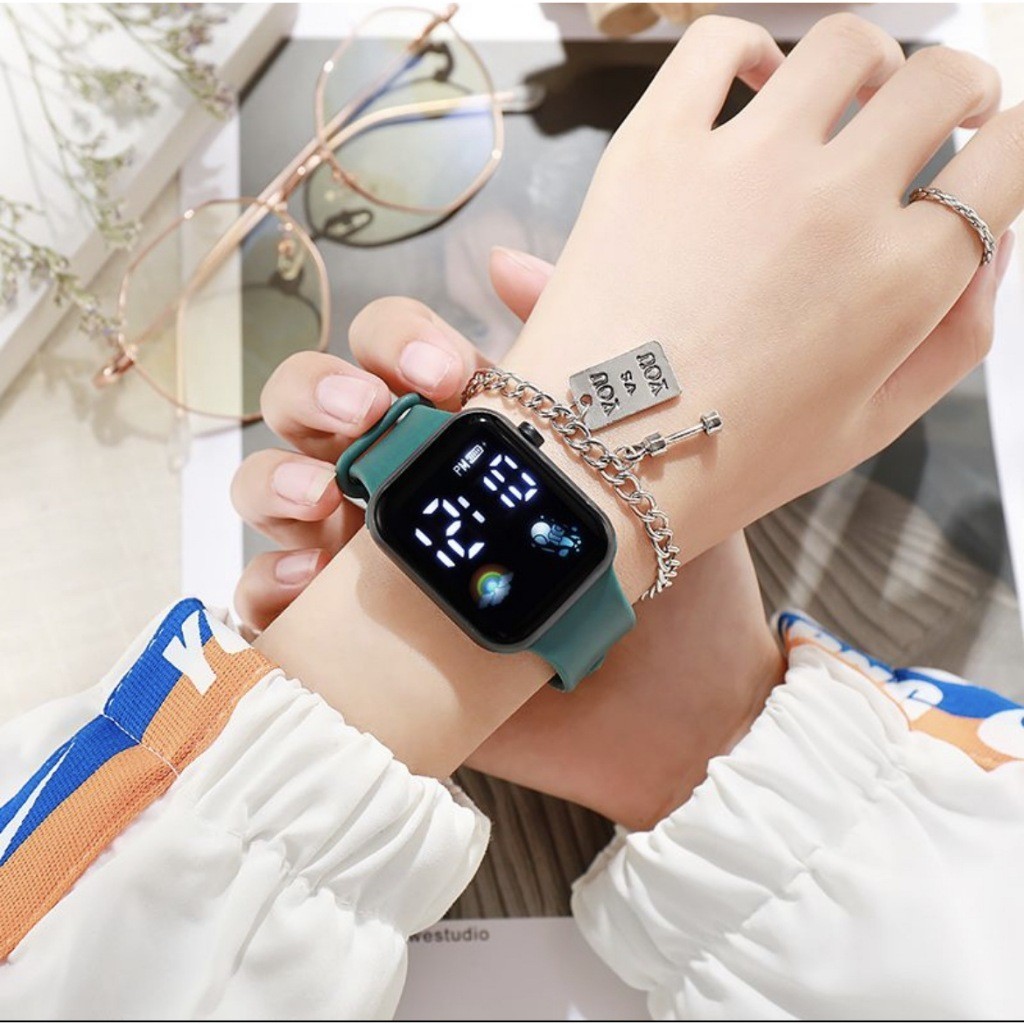 Digital watch for couple outlet