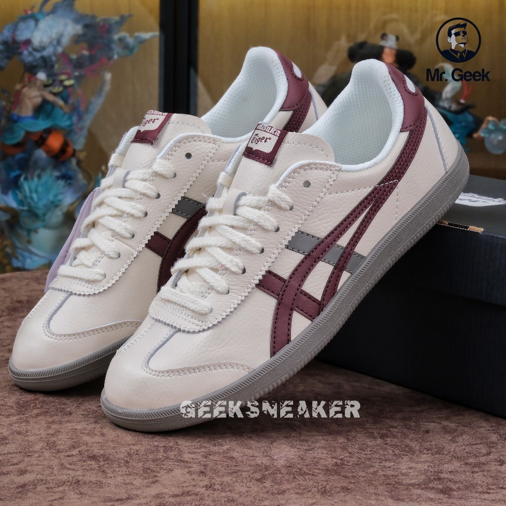 [GeekSneaker] Onitsuka Tiger Tokuten White Burgundy Sneakers Low Top In ...