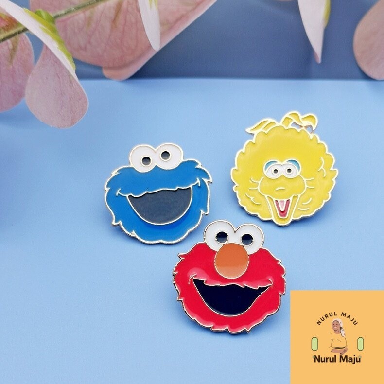 XHsubJoinPin Cute Sesame Street Pin Badge Elmo Cookie Monster Enamel ...