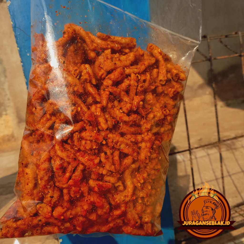 Fried CRISPY Intestine 500 Grams Spicy Orange Leaves KERISPY Intestine ...