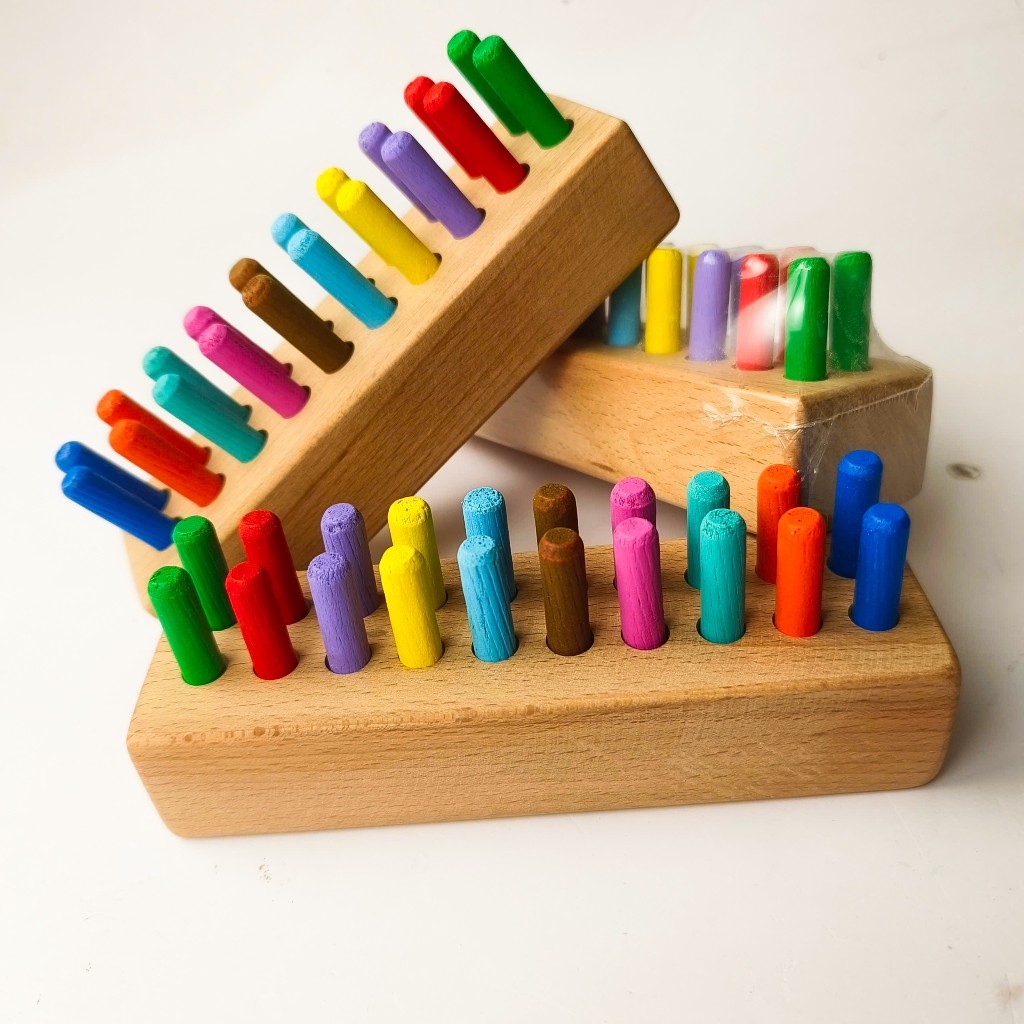 Colorful Wooden Pillar Blocks - Montessori Teaching Materials to Help ...