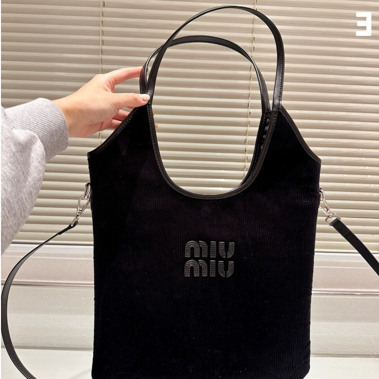 Miumiu MiuMiu Tote Bag Trendy AllMatch Travel Business Trip MustHave