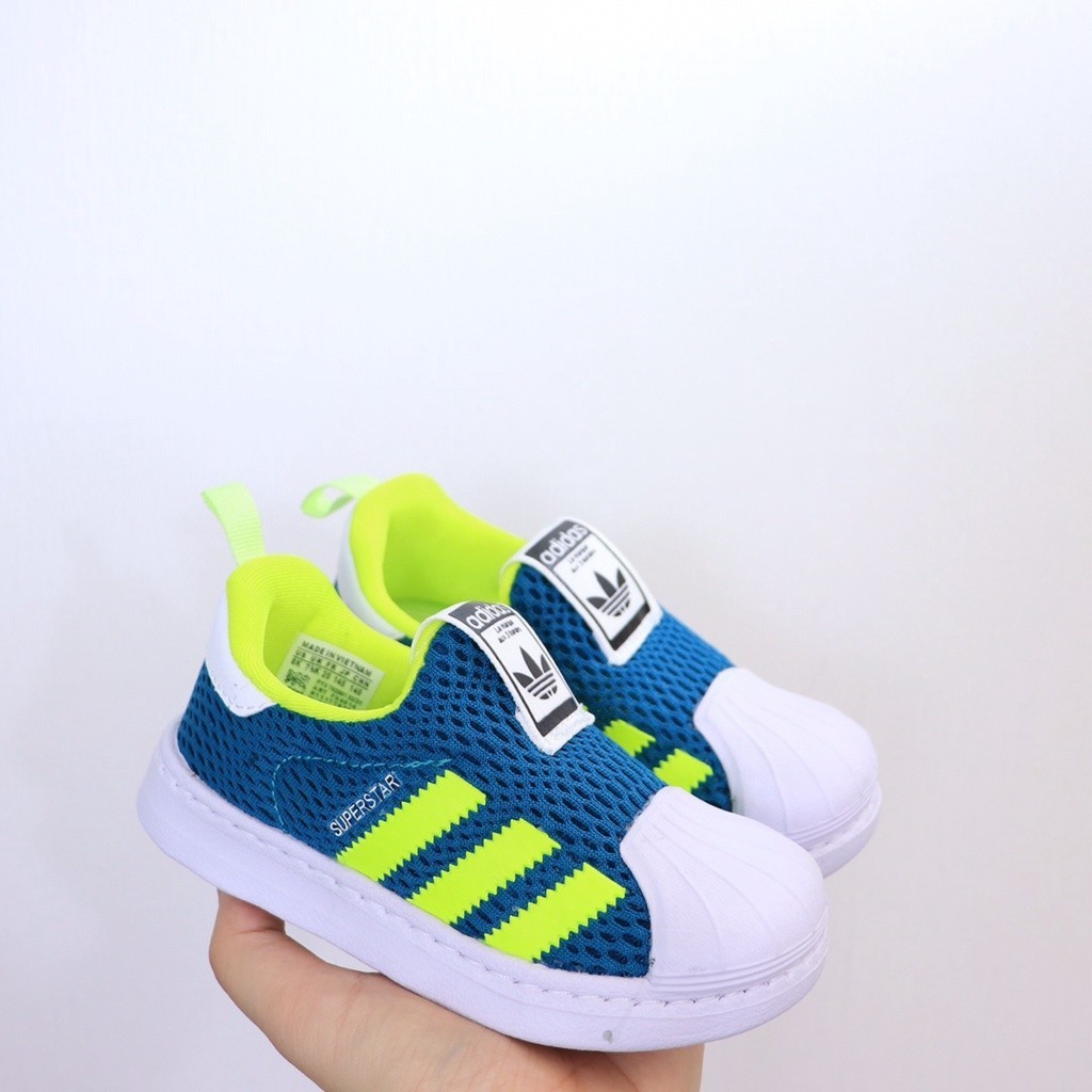 Adidas clover kids deals