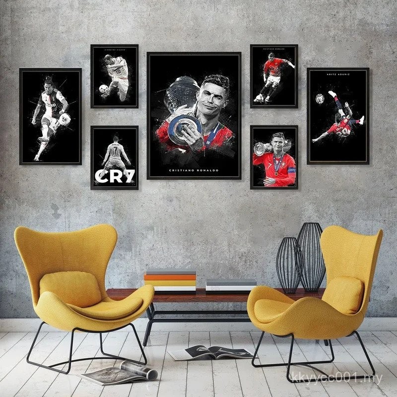 Bola sepak bintang atlet Cristiano Ronaldo menembak Poster pejabat ...
