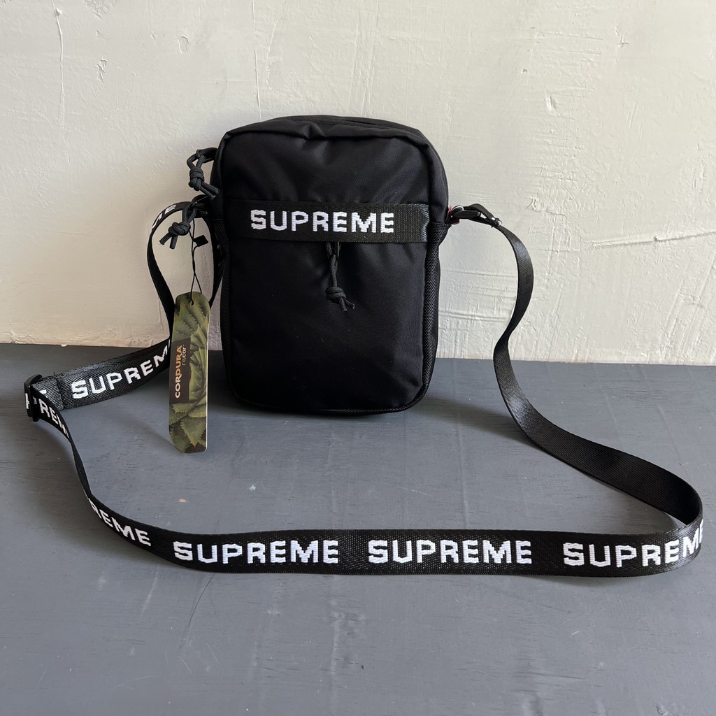 Mens shoulder bag supreme deals