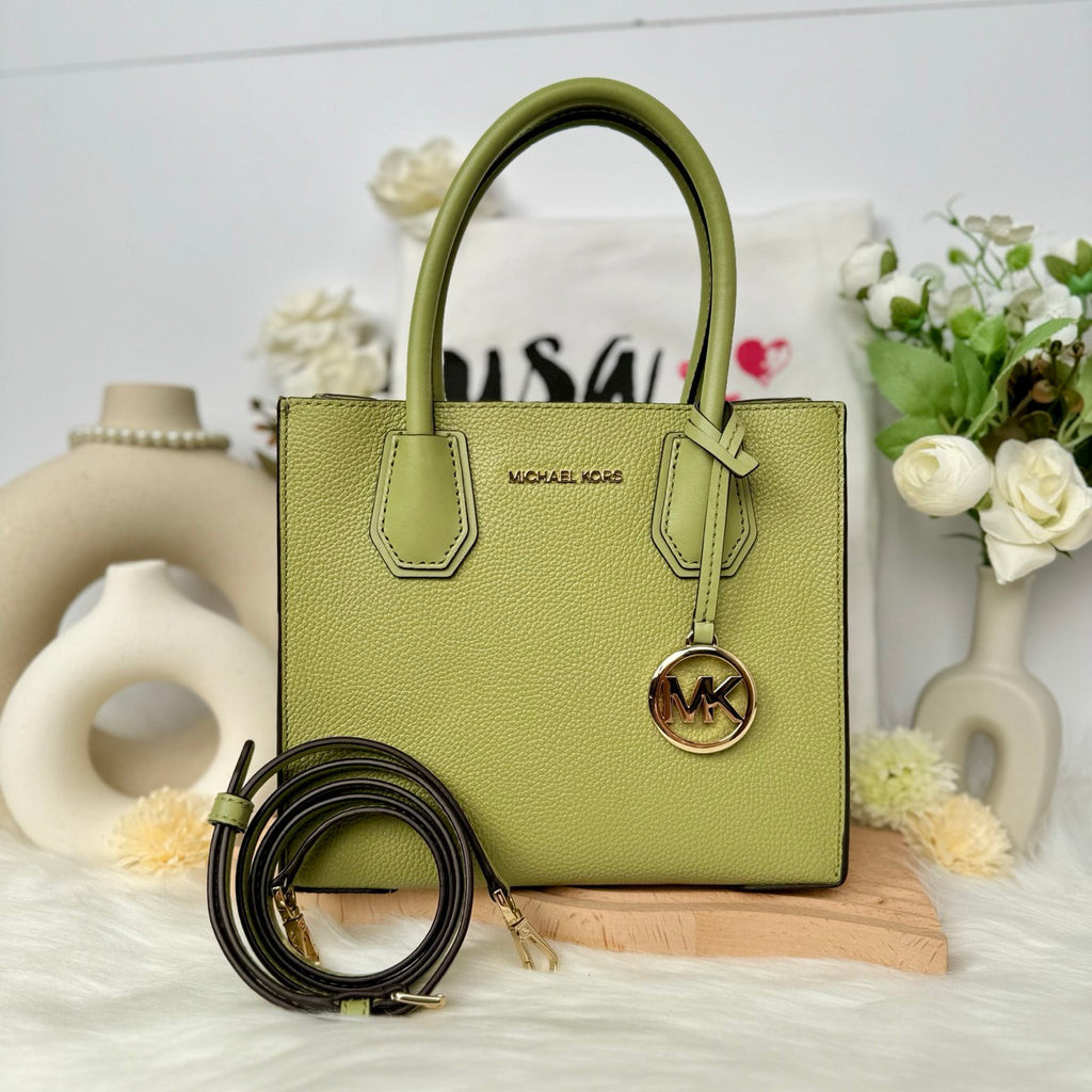[CLEARANCE] MK Mercer Medium Messenger in Light Sage (35S1GM9M2L ...