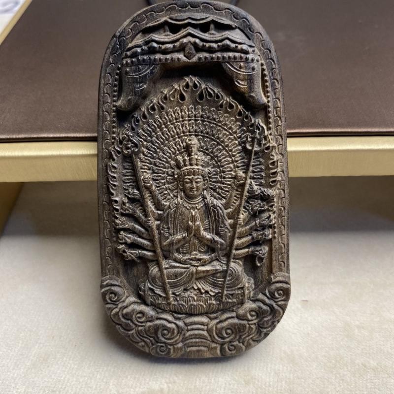 菩萨奇楠沉香十二生肖男女本命八大守护神观音挂件吊坠棋楠沉香牌20241013 | Shopee Malaysia