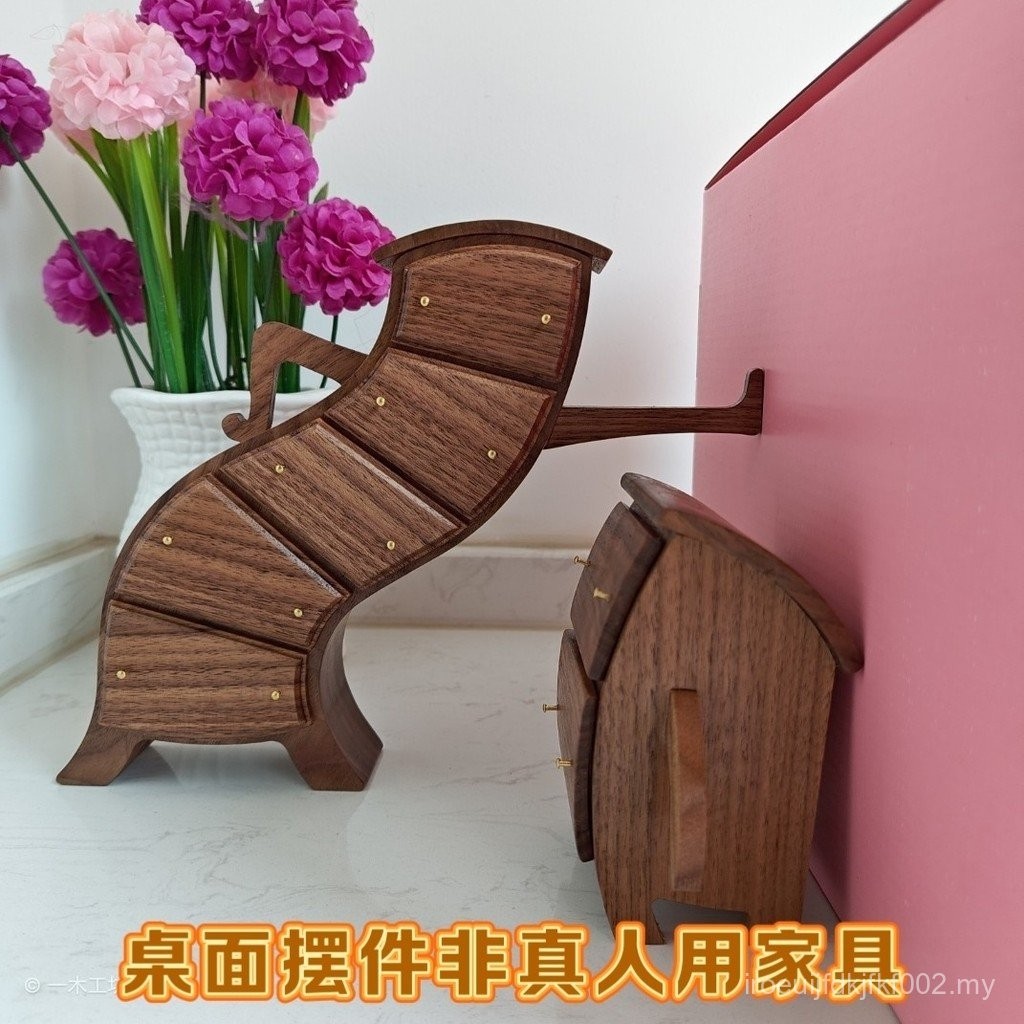 Miniature Master Wall Dong Desktop Small Jewelry Storage
