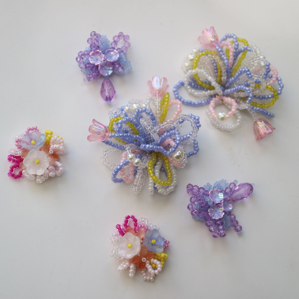 2pc/lot 3D flowers Patches for clothing DIY sew on sequin rhinestone ...