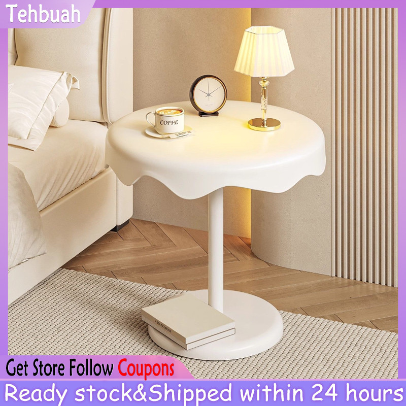 Simple Bedroom Side Table Creative Bedside Table Cute Sofa Side Table ...