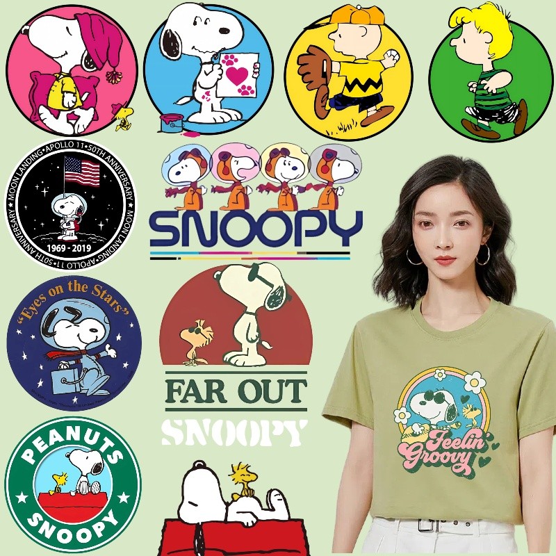 SNOOPY Cartoon T-shirt Printed Stickers Round Loge Heat Transfer