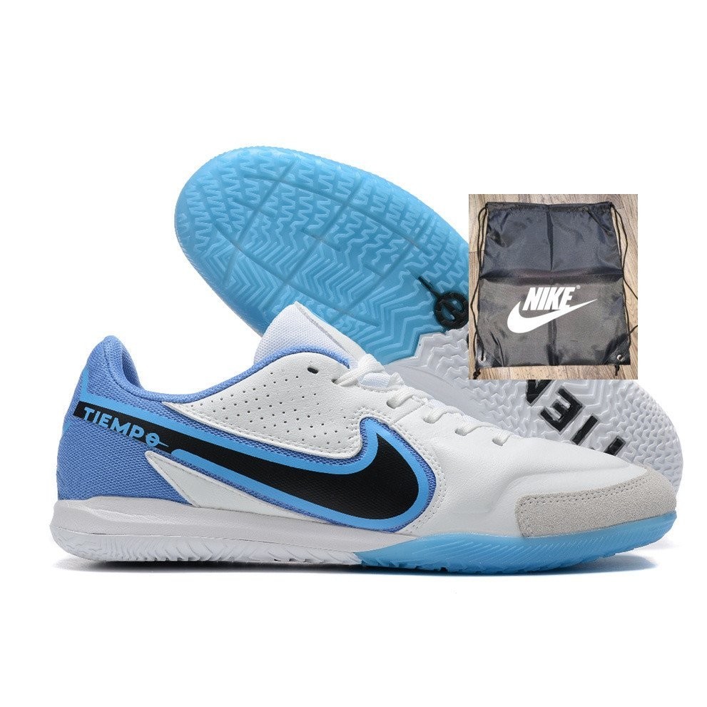 Flat bottom soccer shoes store