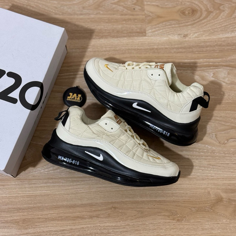 Nike 720 black and gold on sale