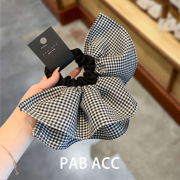 hiasan kepala merdeka headband Suasana Korea, kotak-kotak hitam dan ...