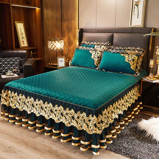 European-Style Lace Bed Cover Thick Crystal Velvet Bed Skirt High-End Cadar Pengantin Patchwork 3 in 1 Quilted Bedsheet Pillowcase Set